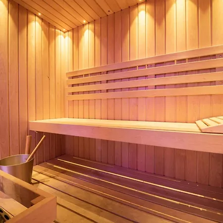 Iconic Wellness & 3* Arezzo