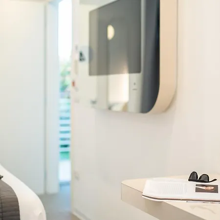 Iconic Wellness & 4* Arezzo