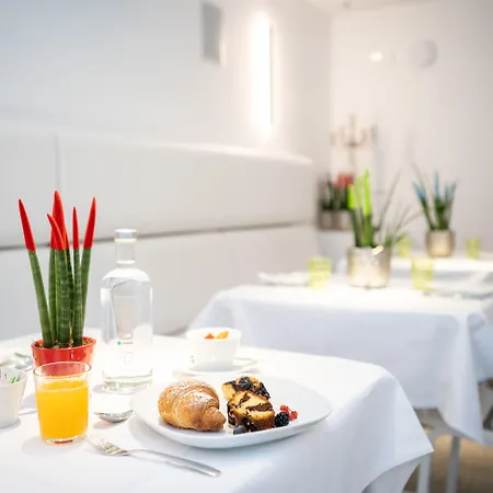 Alojamento de Acomodação e Pequeno-almoço Iconic Wellness & Arezzo
